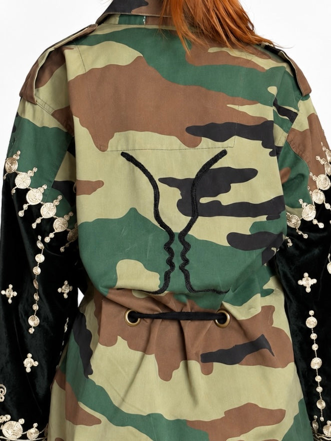 Fẹ́mi Jacket with gold embroidery, modeled side view