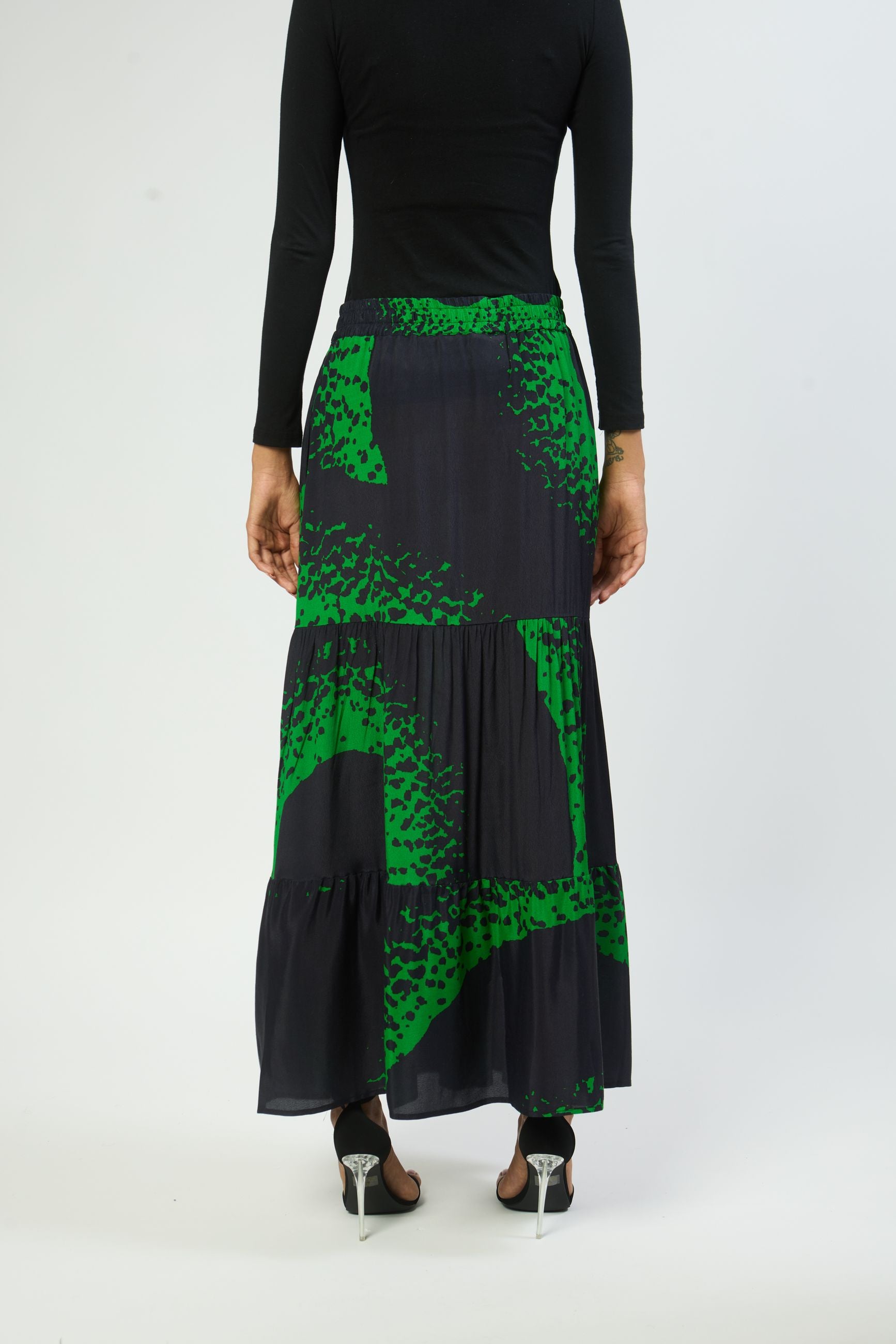 lightweight sustainable sunrise print skirt back view