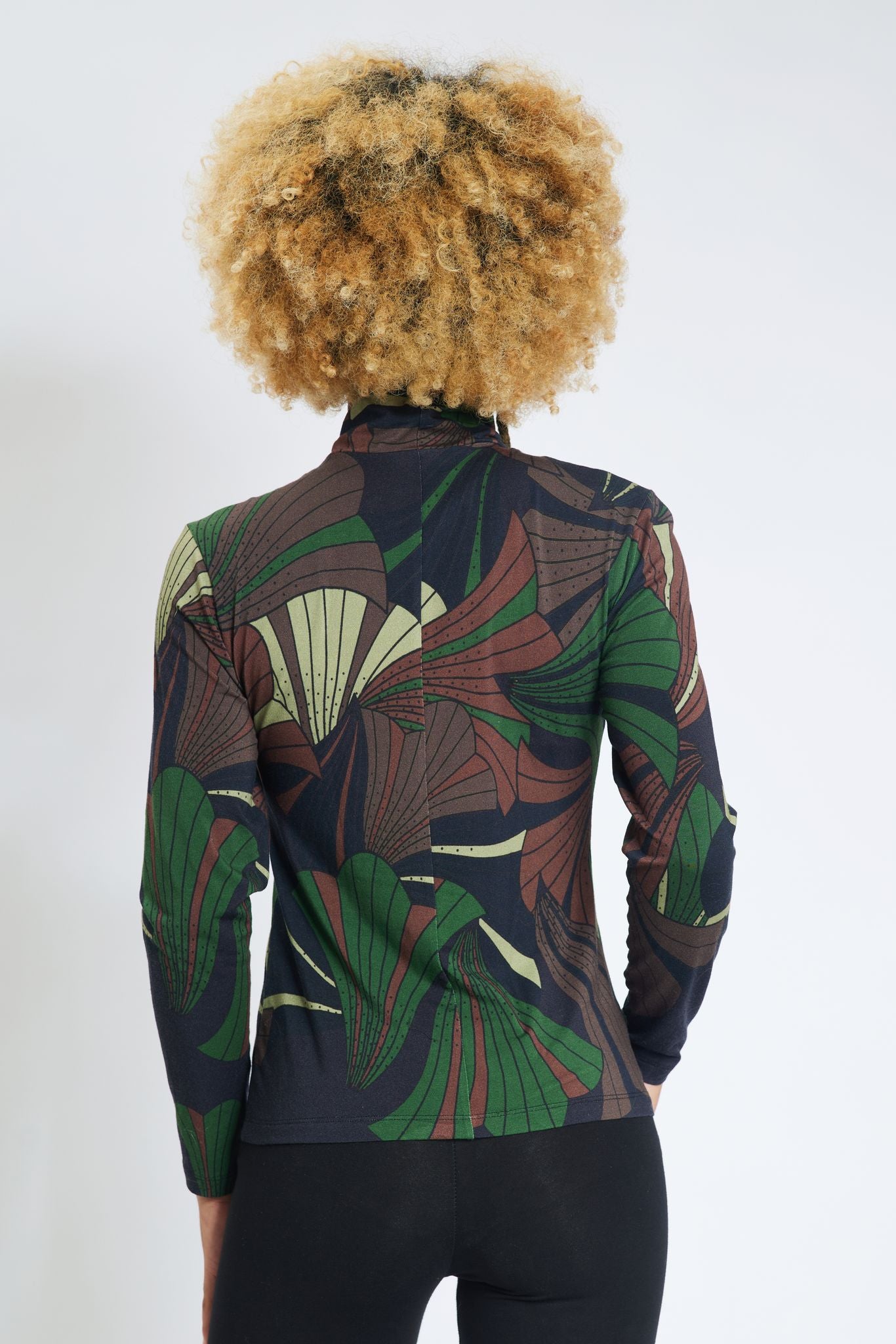 Forest Swamp Turtleneck - Lola Faturoti