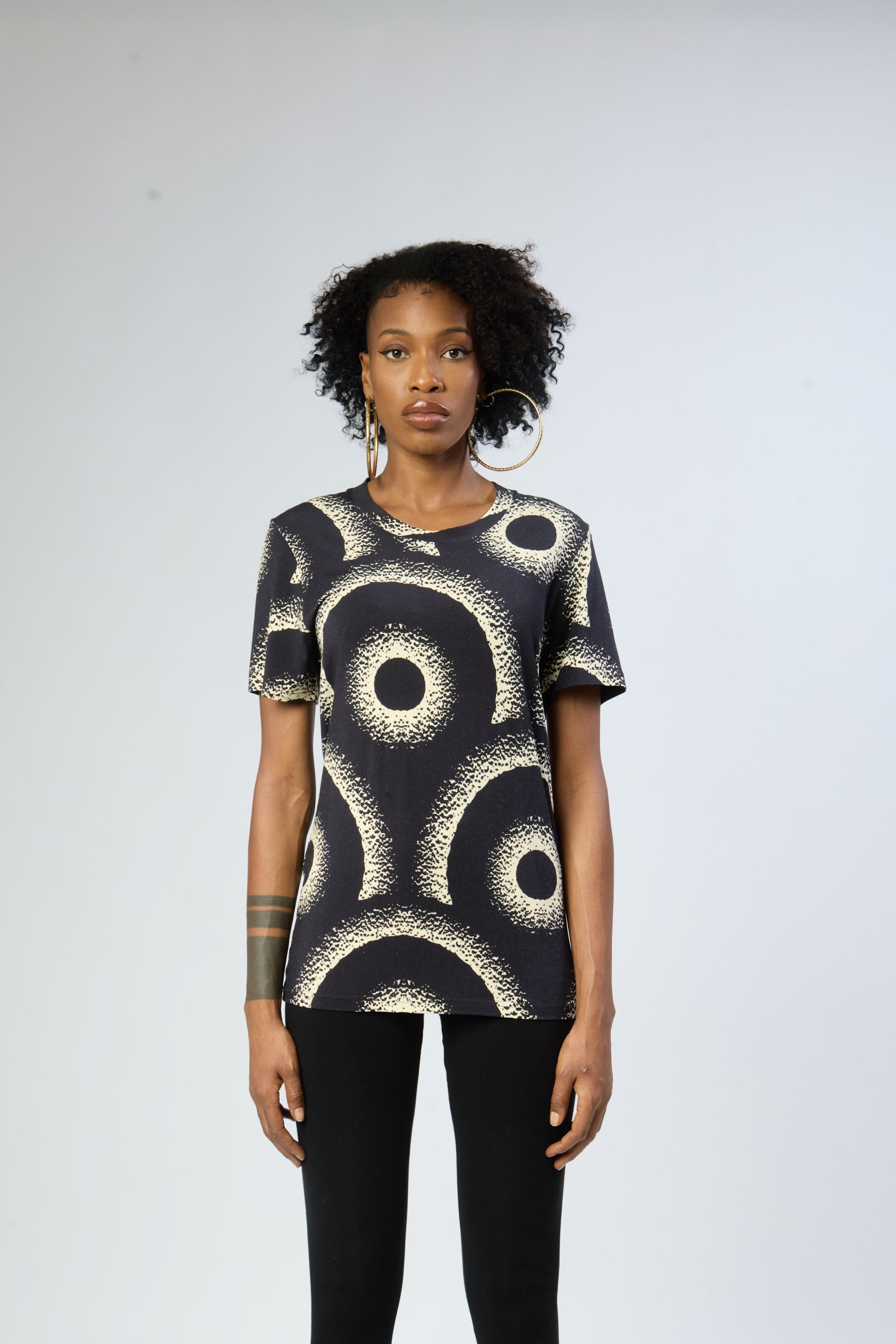 unisex patterned elegant sustainable T-shirt