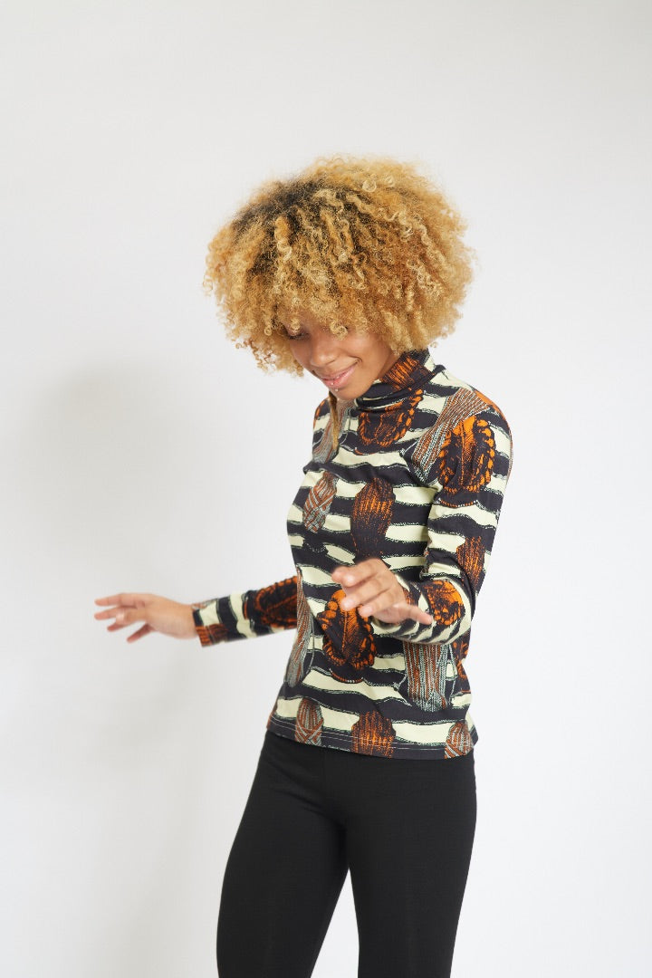 jersey cotton braids printed long sleeve turtleneck side view
