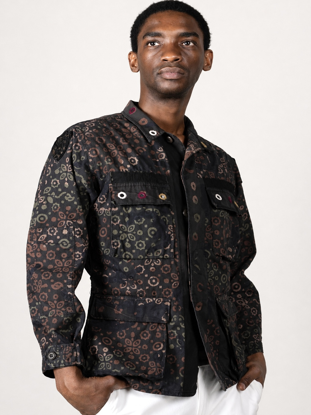 KUTCH No. 05 — Shaan (Black/Camo)