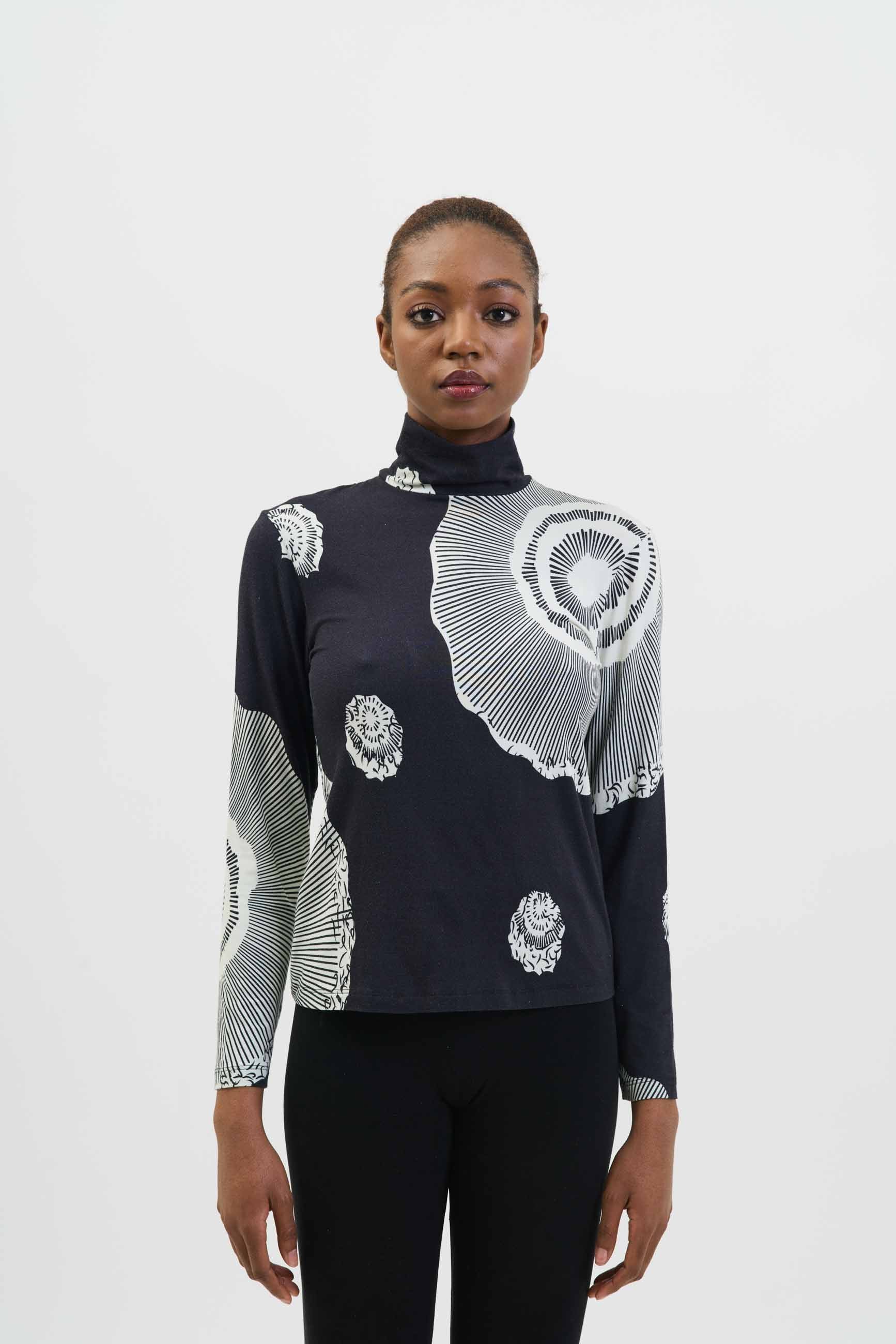Comet Turtleneck  - OSHUN / Dudu